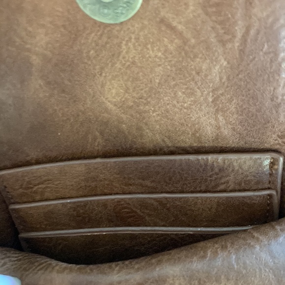 Sling Bag- camel - Picture 4 of 5